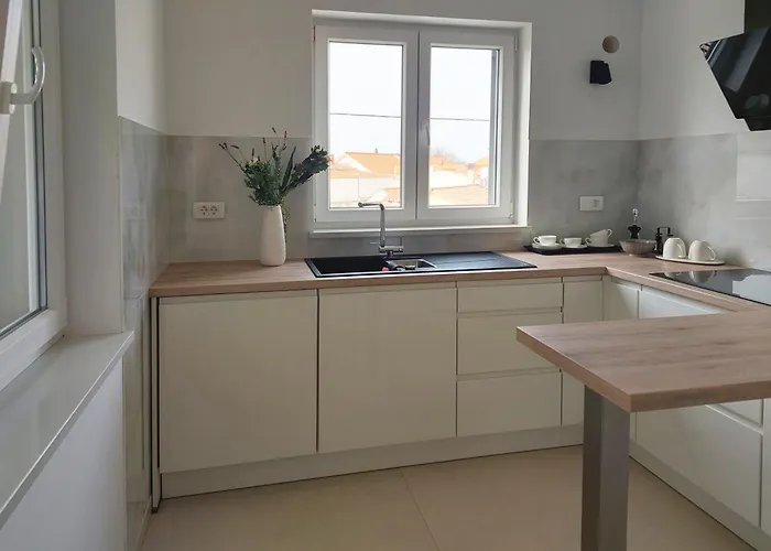 Lana&luce * Biograd Na Moru